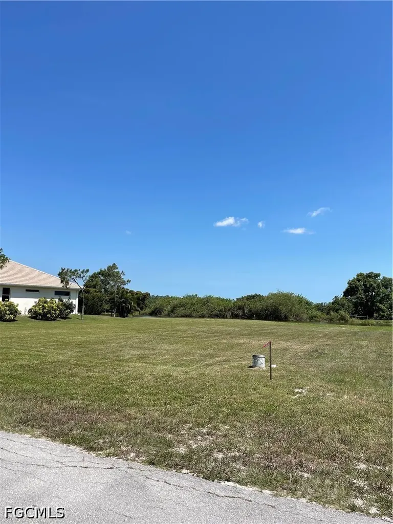 18529 Royal Hammock Boulevard Naples FL 34114