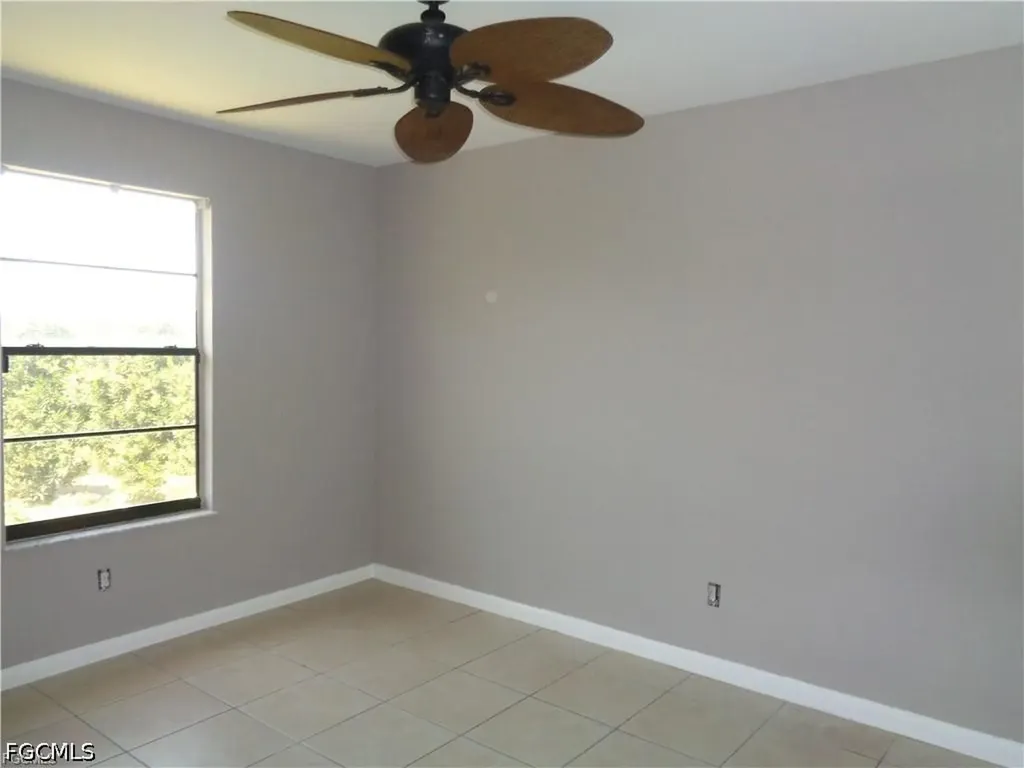 1510 SW 8th Place Cape Coral FL 33991