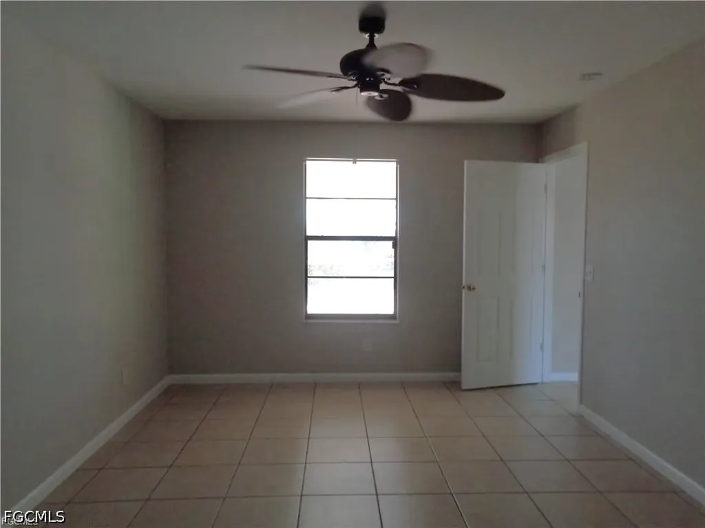 1510 SW 8th Place Cape Coral FL 33991