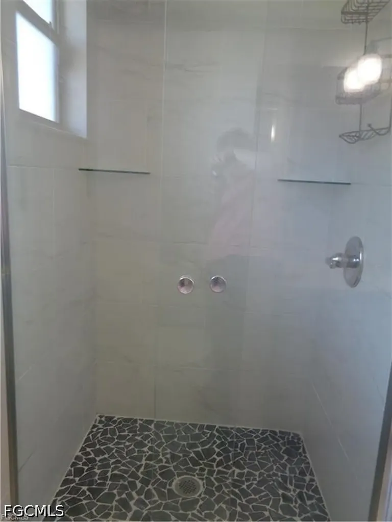 1510 SW 8th Place Cape Coral FL 33991