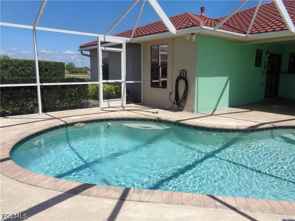 1510 SW 8th Place Cape Coral FL 33991
