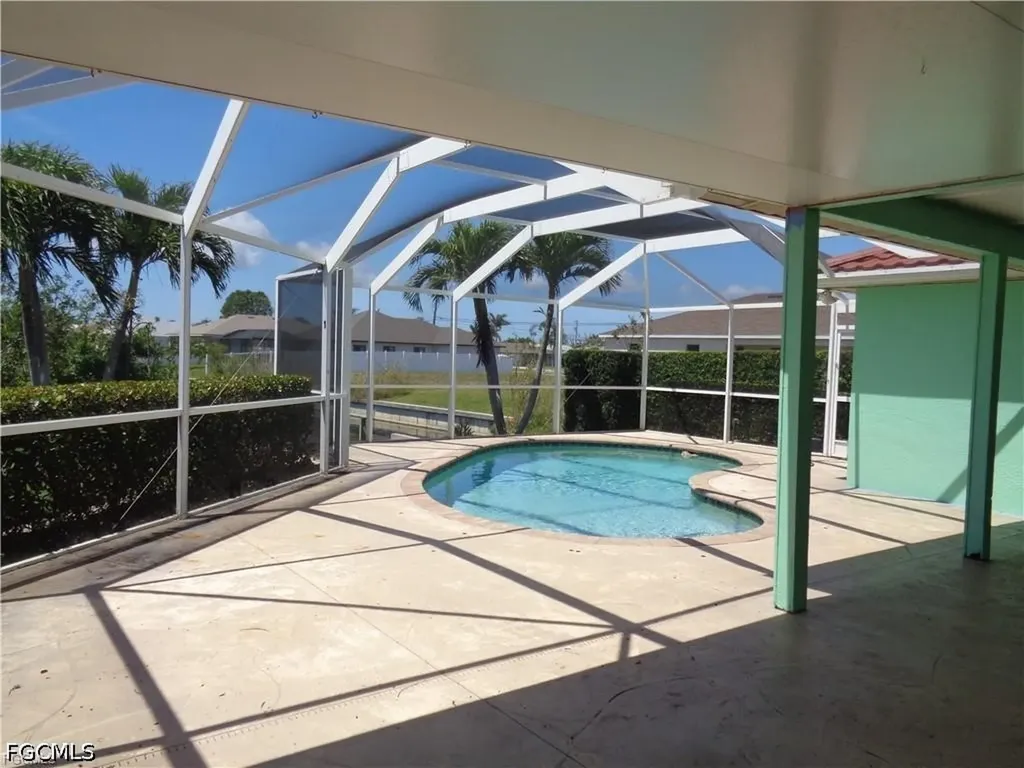 1510 SW 8th Place Cape Coral FL 33991