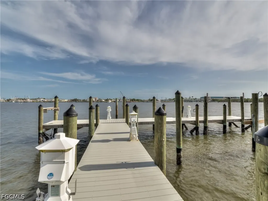 282 Delmar Avenue Fort Myers Beach FL 33931