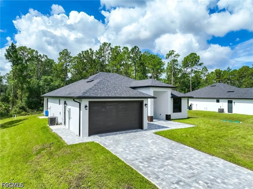4402 E 13th Street Lehigh Acres FL 33972