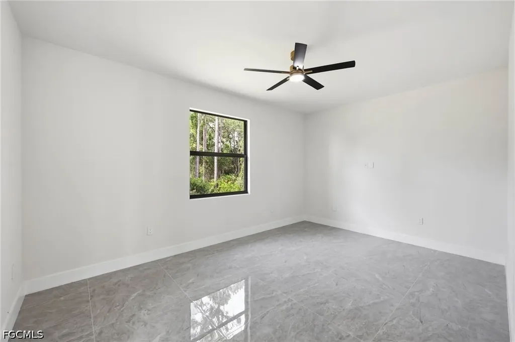 4402 E 13th Street Lehigh Acres FL 33972