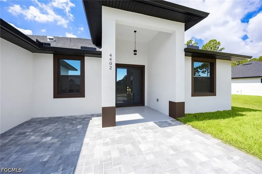 4402 E 13th Street Lehigh Acres FL 33972