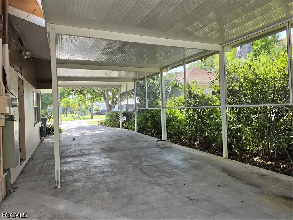 444 E Osceola Avenue Clewiston FL 33440
