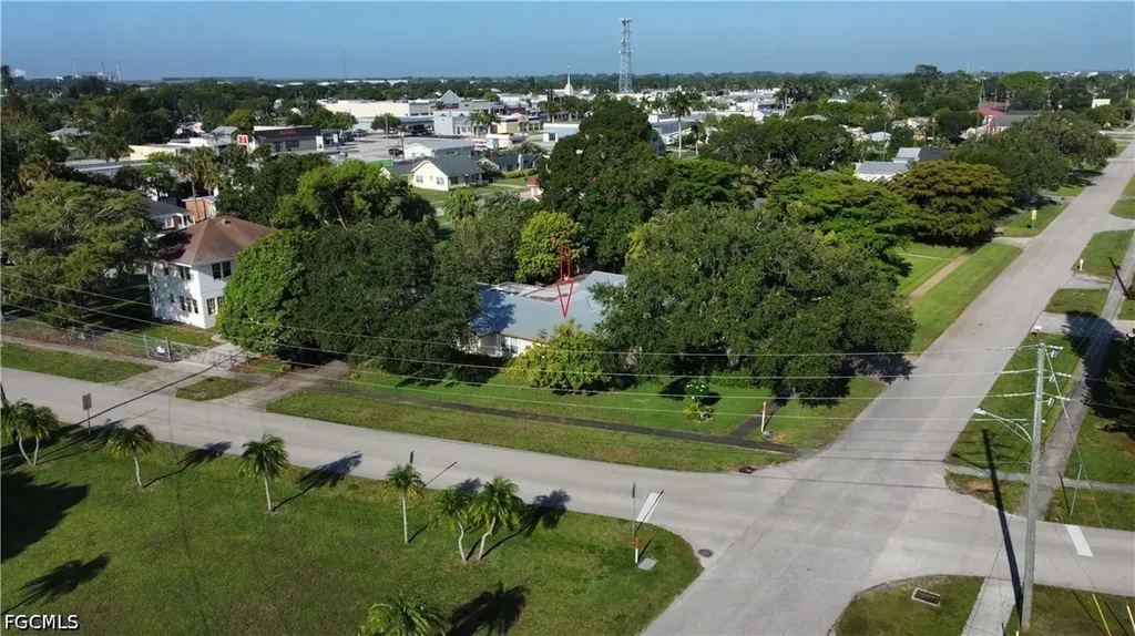 444 E Osceola Avenue Clewiston FL 33440