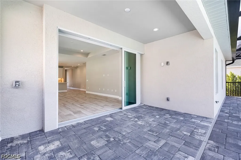 17812 Summerland Key Court Fort Myers FL 33908