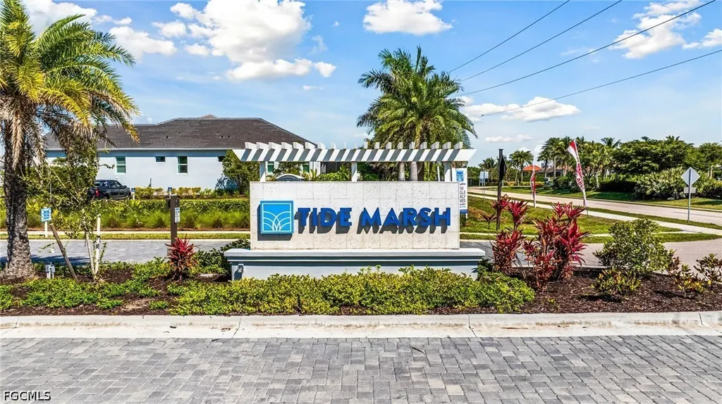 17812 Summerland Key Court Fort Myers FL 33908