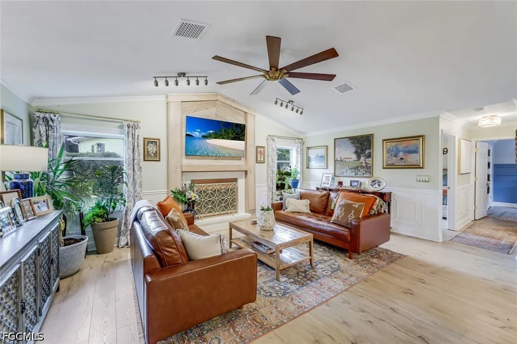 17845 Chesterfield Road North Fort Myers FL 33917