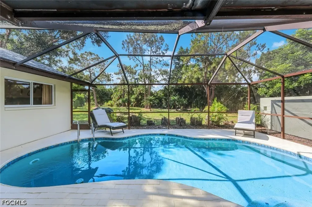 17845 Chesterfield Road North Fort Myers FL 33917