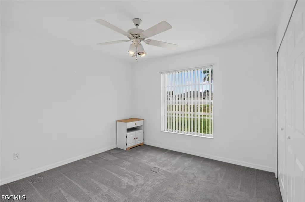 827 SW 29th Terrace Cape Coral FL 33914