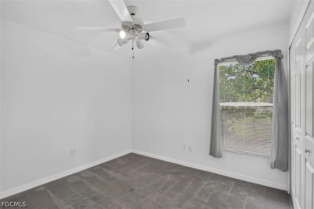 827 SW 29th Terrace Cape Coral FL 33914