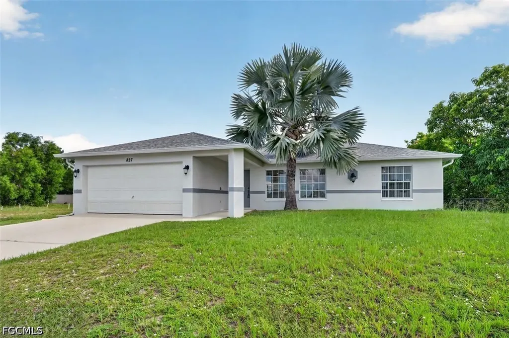 827 SW 29th Terrace Cape Coral FL 33914