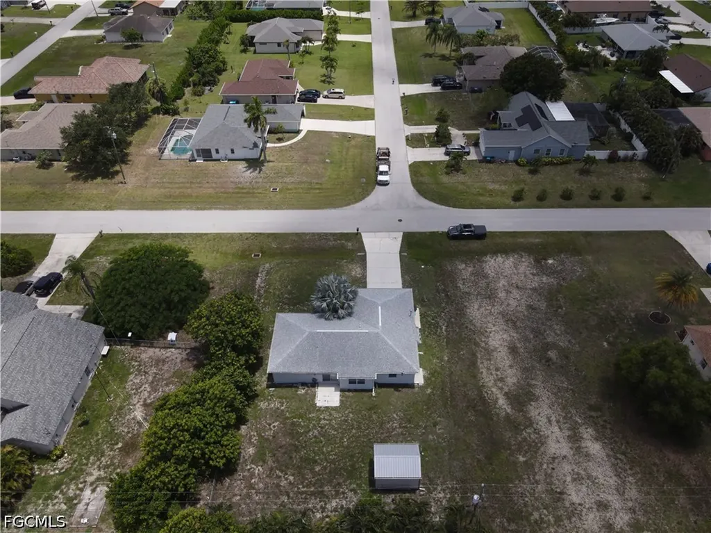 827 SW 29th Terrace Cape Coral FL 33914
