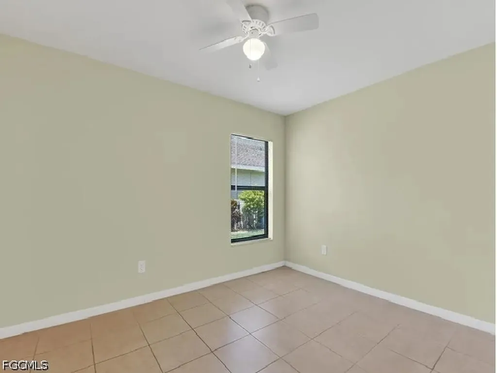 702 SE 6th Terrace Cape Coral FL 33990