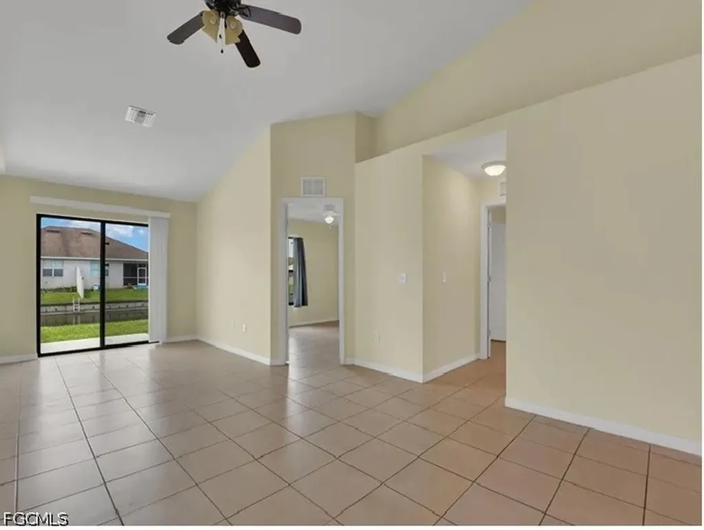 702 SE 6th Terrace Cape Coral FL 33990