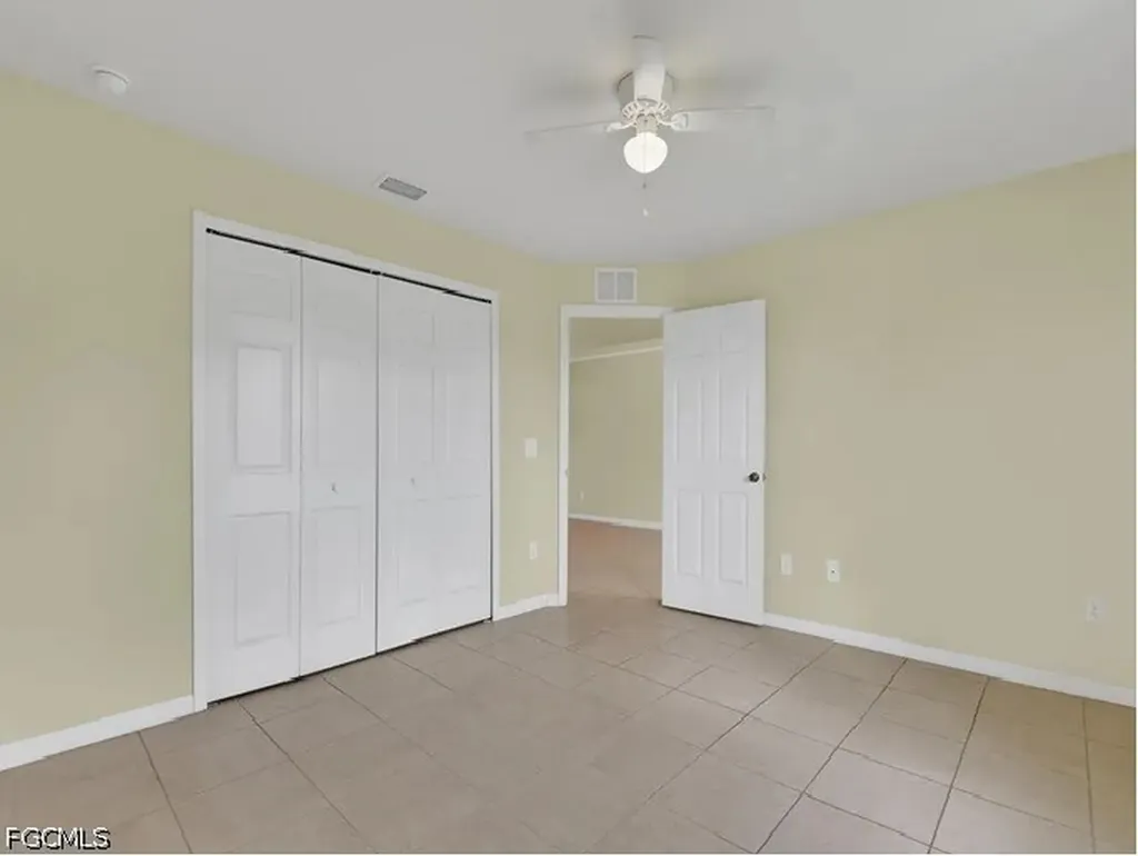 702 SE 6th Terrace Cape Coral FL 33990
