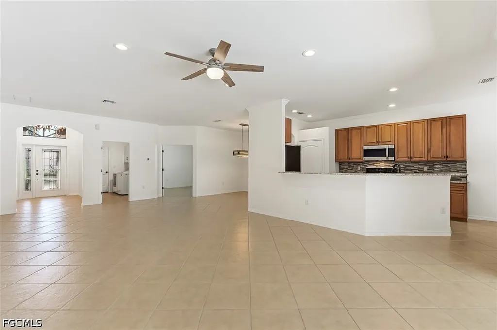 3140 Midship Drive North Fort Myers FL 33903