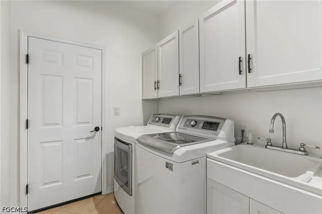 3140 Midship Drive North Fort Myers FL 33903