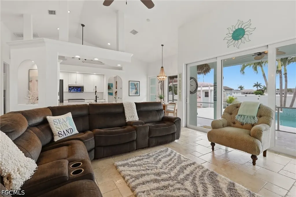 2114 SW 29th Terrace Cape Coral FL 33914