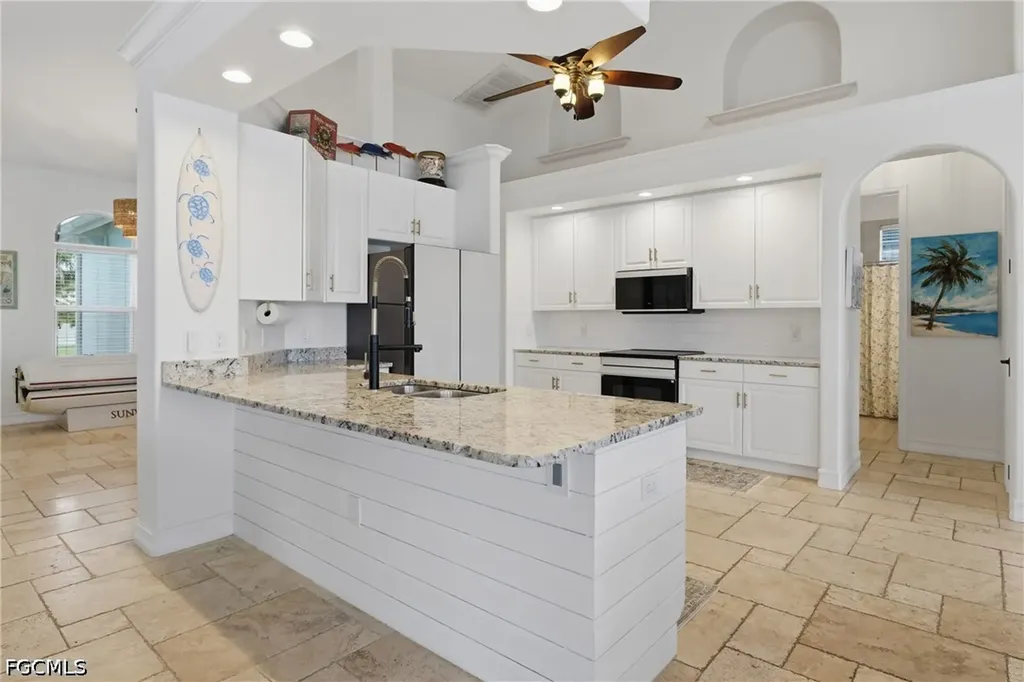 2114 SW 29th Terrace Cape Coral FL 33914
