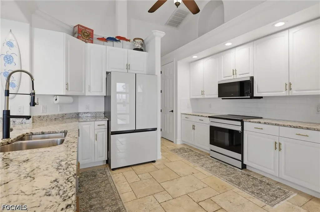 2114 SW 29th Terrace Cape Coral FL 33914