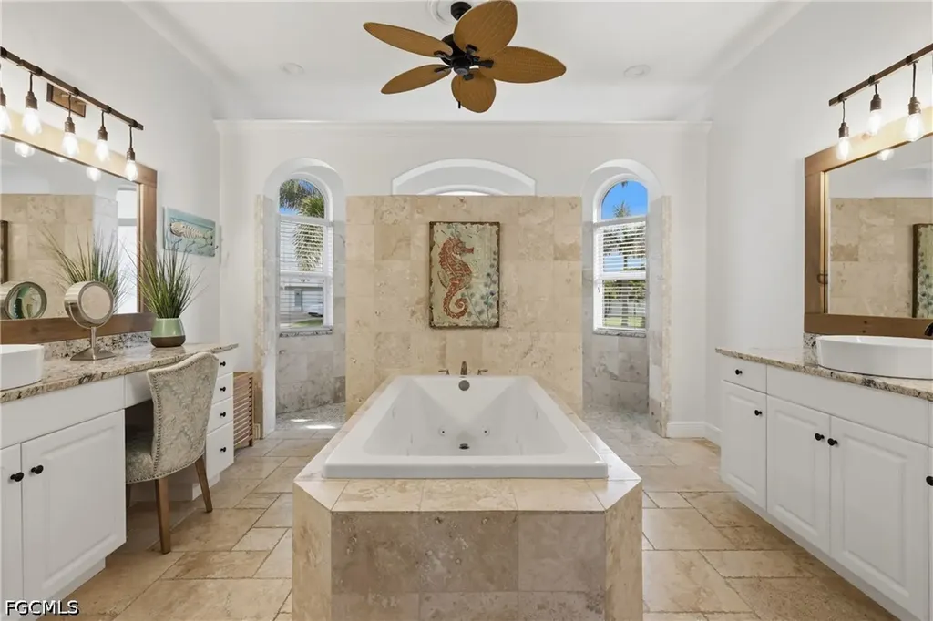 2114 SW 29th Terrace Cape Coral FL 33914