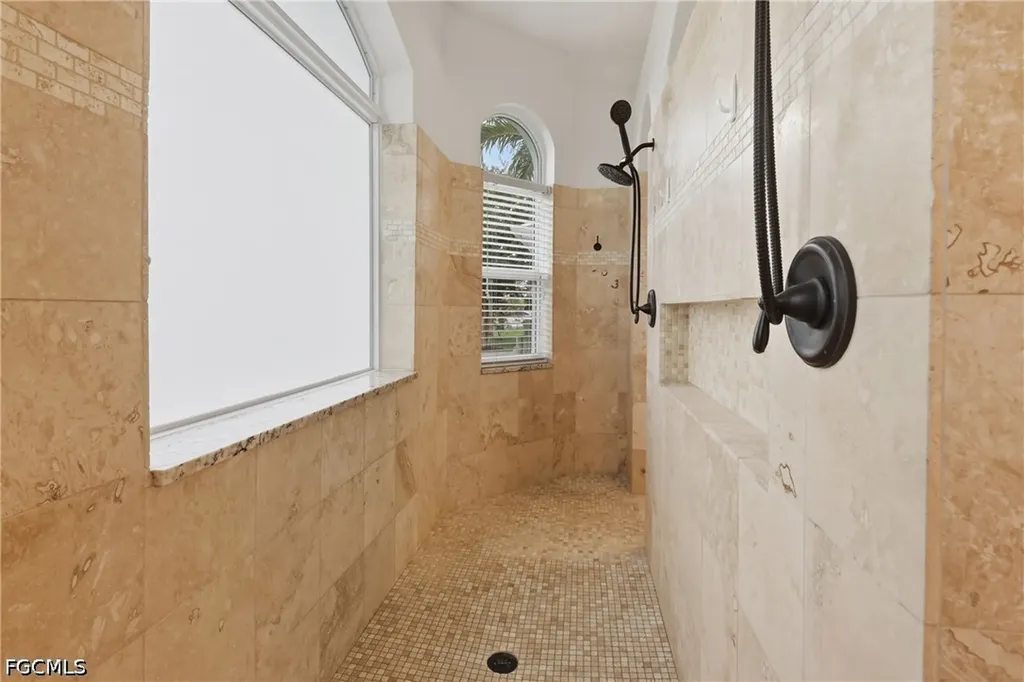 2114 SW 29th Terrace Cape Coral FL 33914
