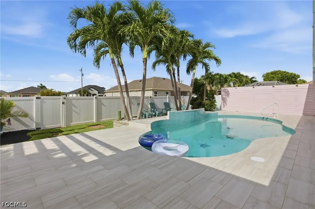 2114 SW 29th Terrace Cape Coral FL 33914