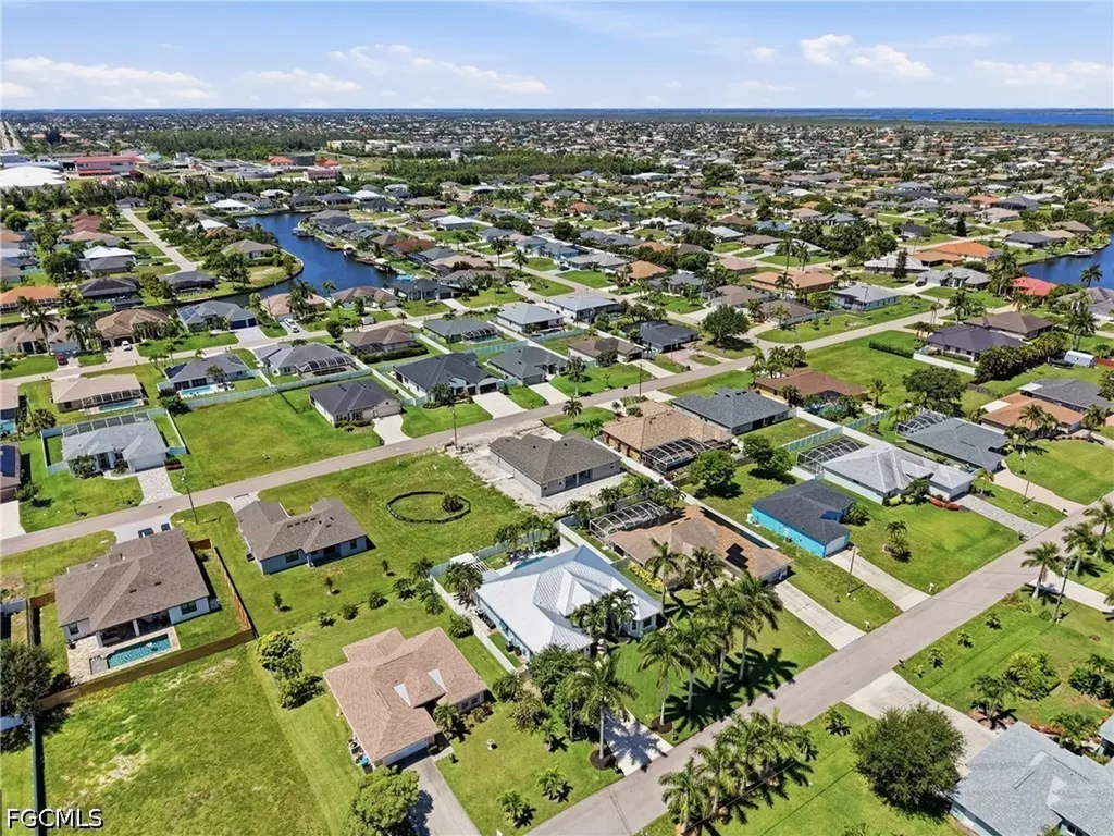 2114 SW 29th Terrace Cape Coral FL 33914