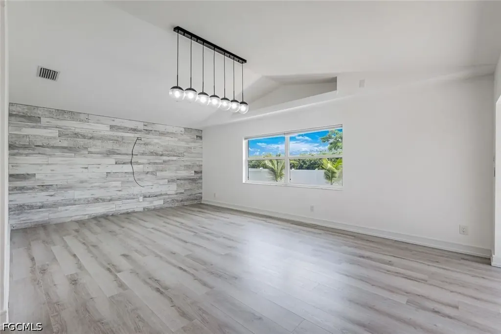 1438 SW 57th Street Cape Coral FL 33914