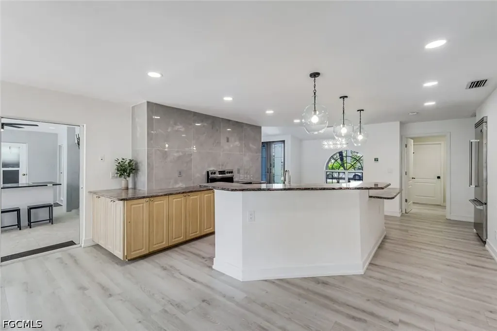 1438 SW 57th Street Cape Coral FL 33914