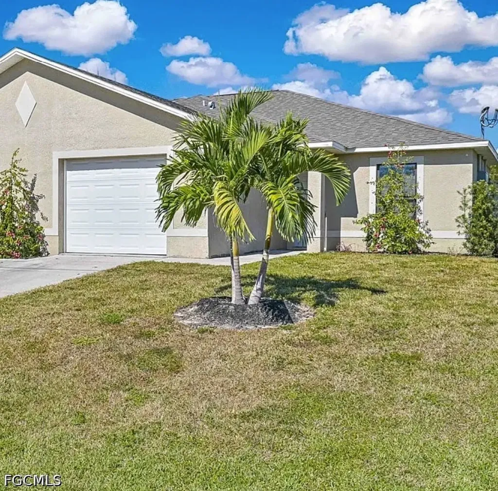 613 SE 14th Street Cape Coral FL 33990