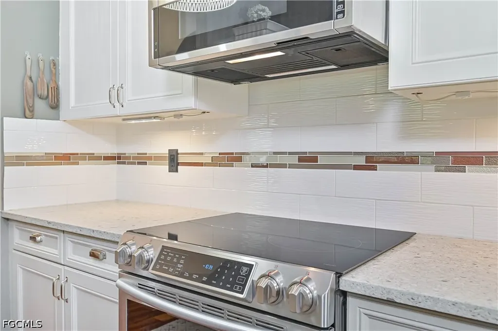 15139 Ligustrum Lane Alva FL 33920