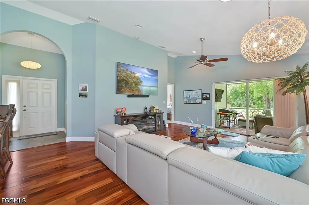 15139 Ligustrum Lane Alva FL 33920