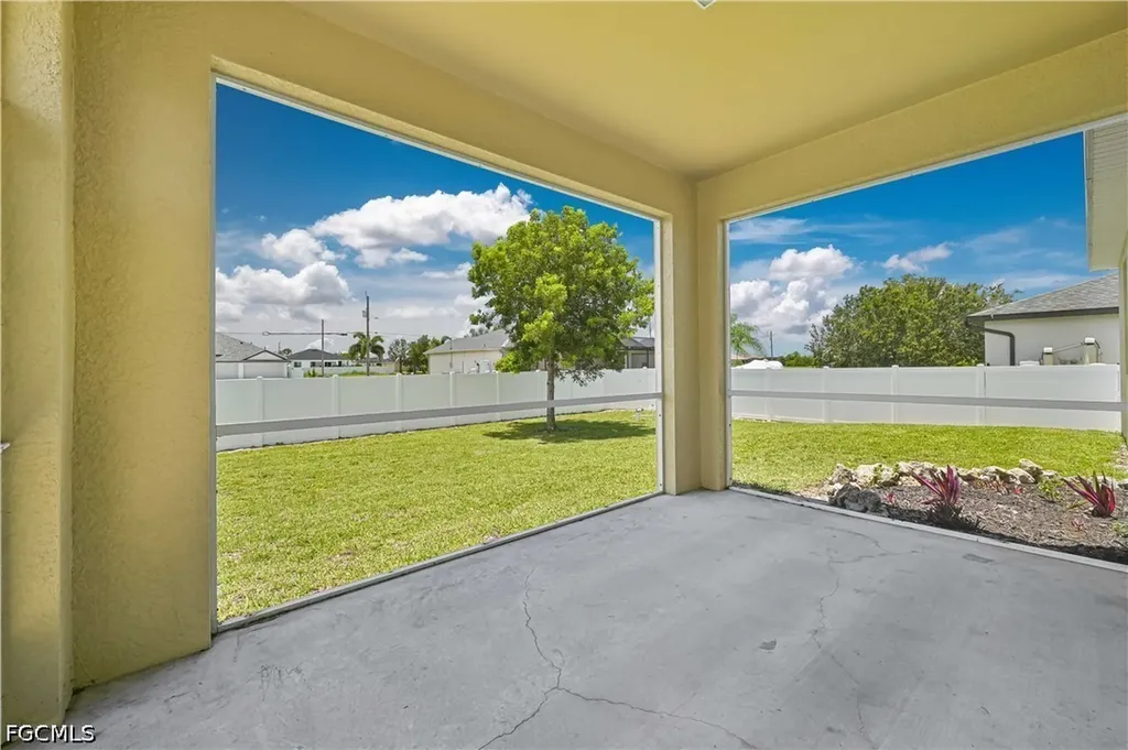 4402 NW 32nd Terrace Cape Coral FL 33993