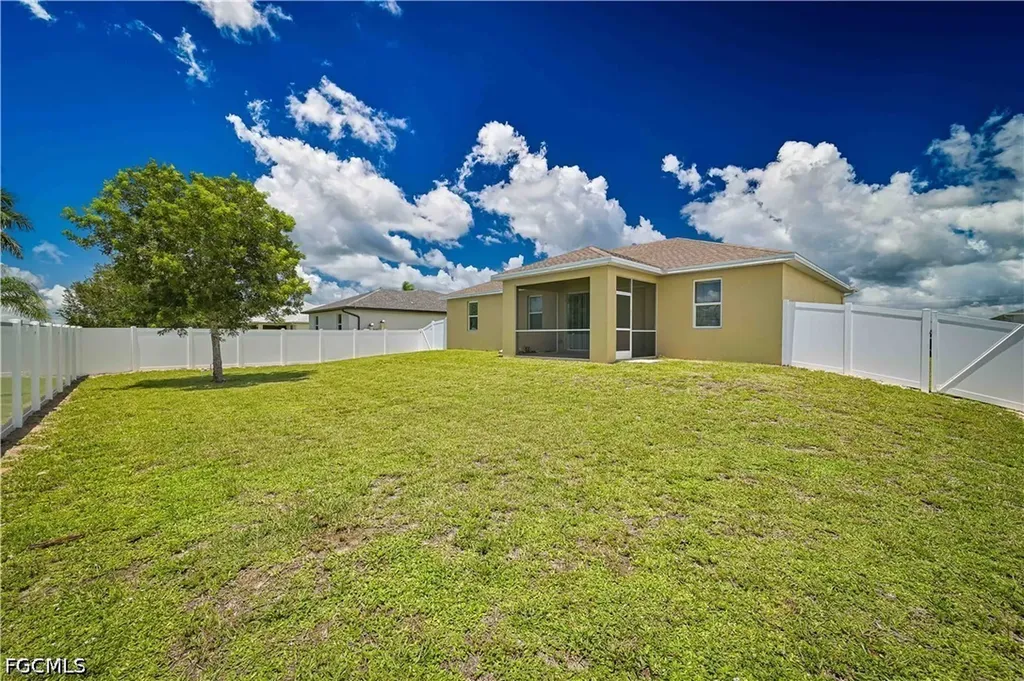 4402 NW 32nd Terrace Cape Coral FL 33993