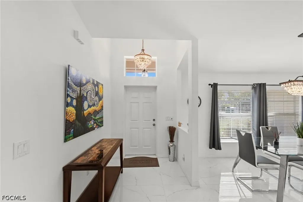 126 SE 15th Place Cape Coral FL 33990