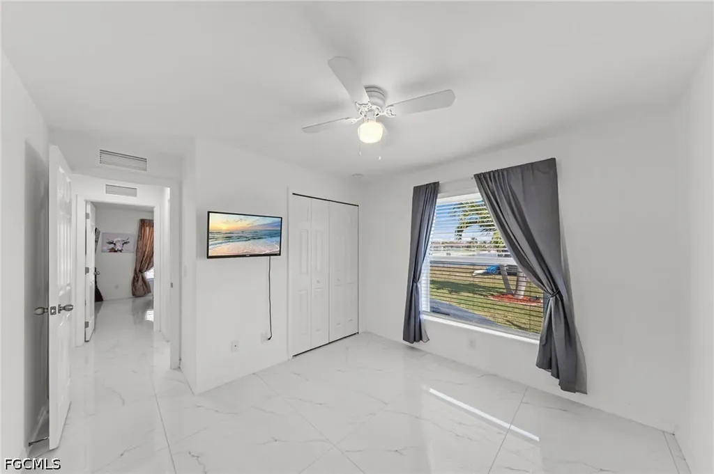126 SE 15th Place Cape Coral FL 33990