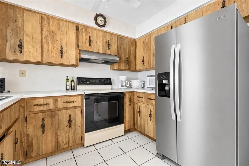 1209 SE 12th Street Cape Coral FL 33990