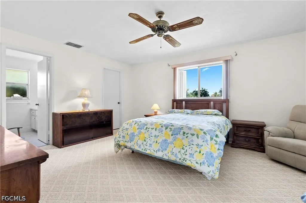 1209 SE 12th Street Cape Coral FL 33990