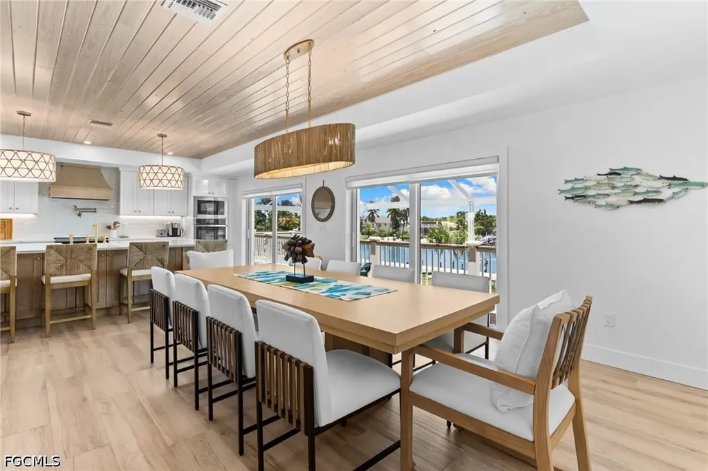 954 Whelk Drive Sanibel FL 33957