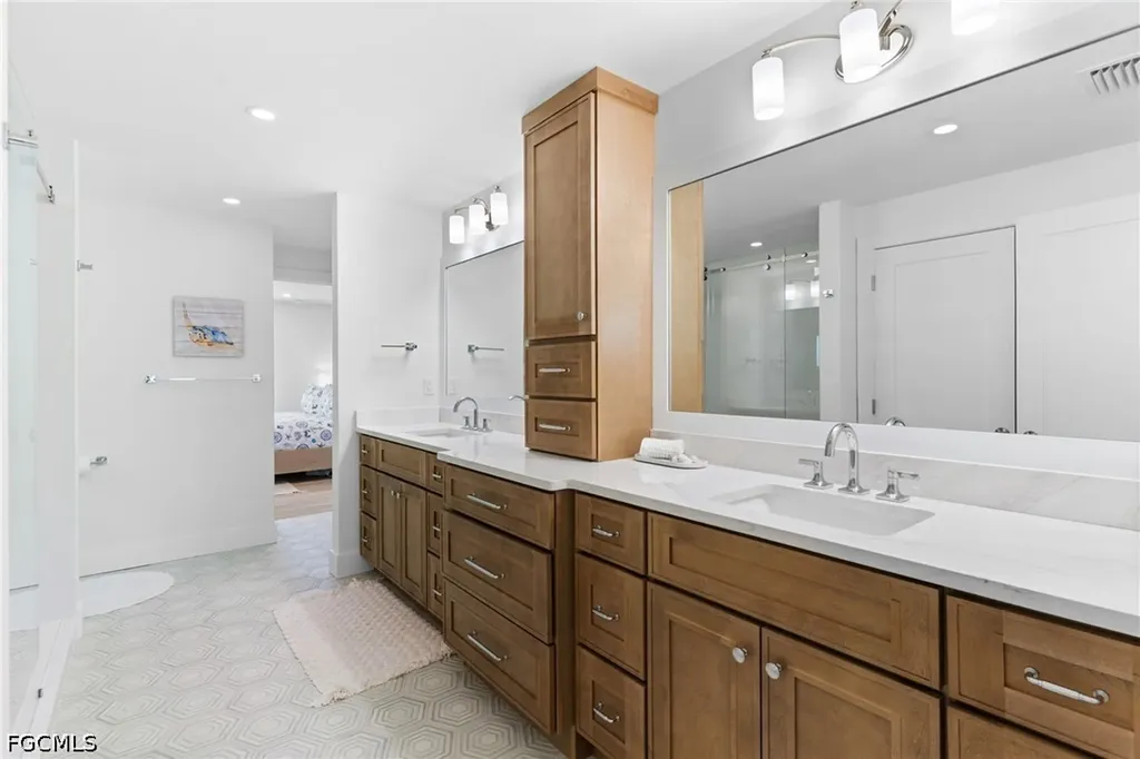 954 Whelk Drive Sanibel FL 33957