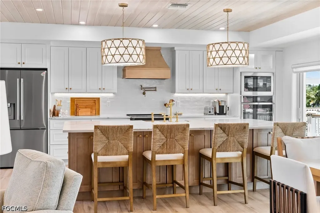 954 Whelk Drive Sanibel FL 33957