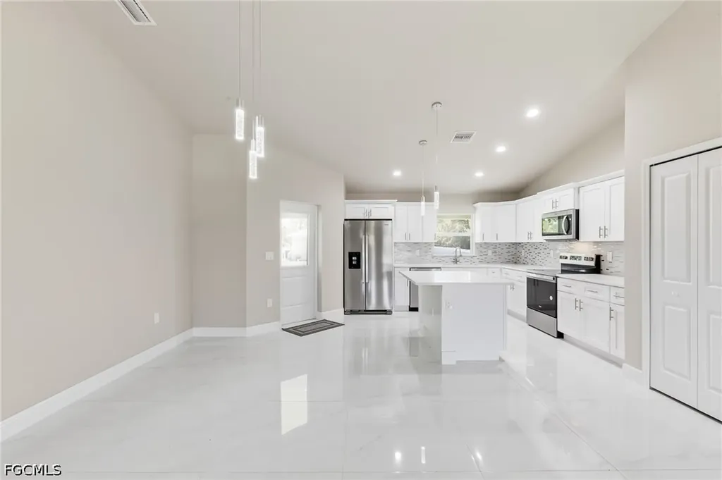 1893 Weldon Avenue Lehigh Acres FL 33972