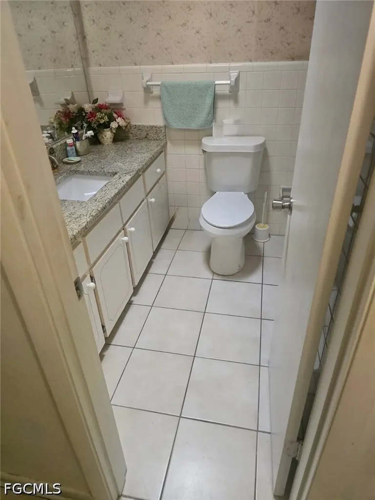 2705 Sheringham Road W Orlando FL 32808