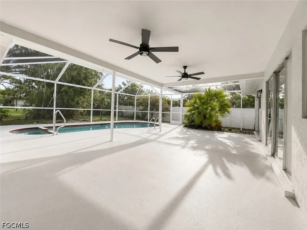 1815 SE 15th Terrace Cape Coral FL 33990