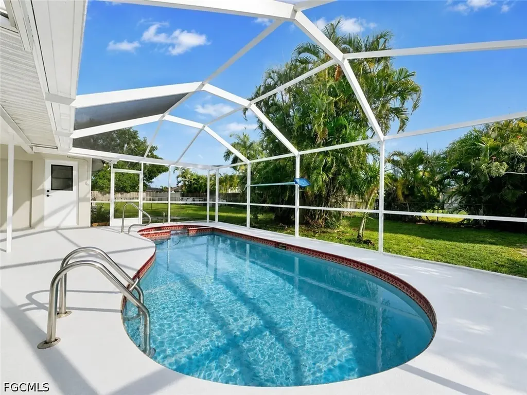 1815 SE 15th Terrace Cape Coral FL 33990